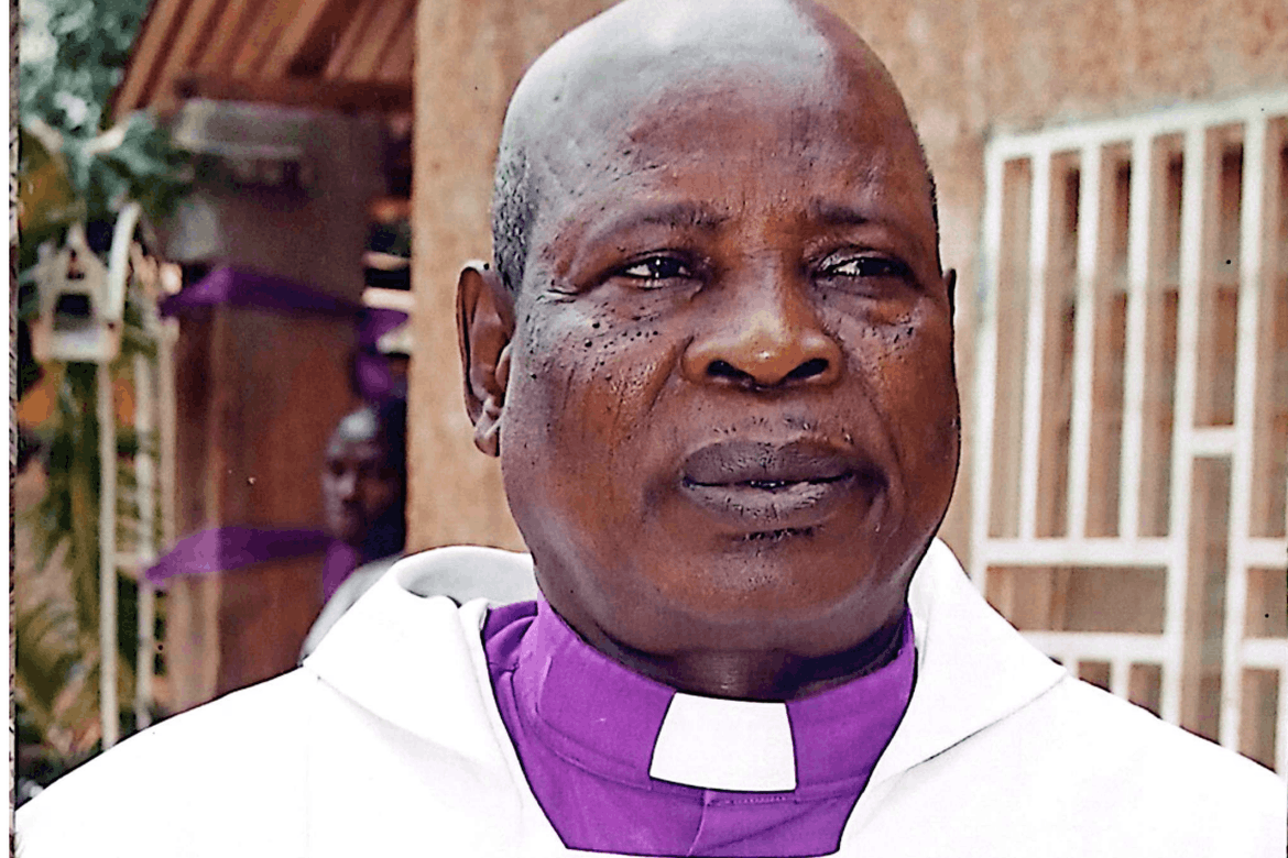 Pastor Robert Goyek tok vanskeleg samtale med muslimsk far som ville ta livet av sonen som var blitt kristen.
