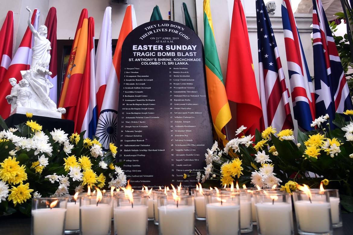 Situsjonen for kristne og muslimer er blitt verre etter terroren i påsken 2019. Det sier National Christian Evangelical Alliance (NCEASL).