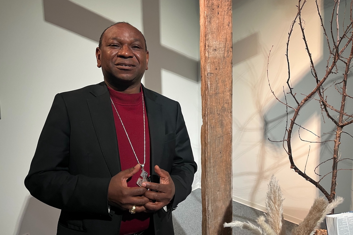 Yasser Eric satsa på trua på Han som døydde på krossen og stod opp igjen.