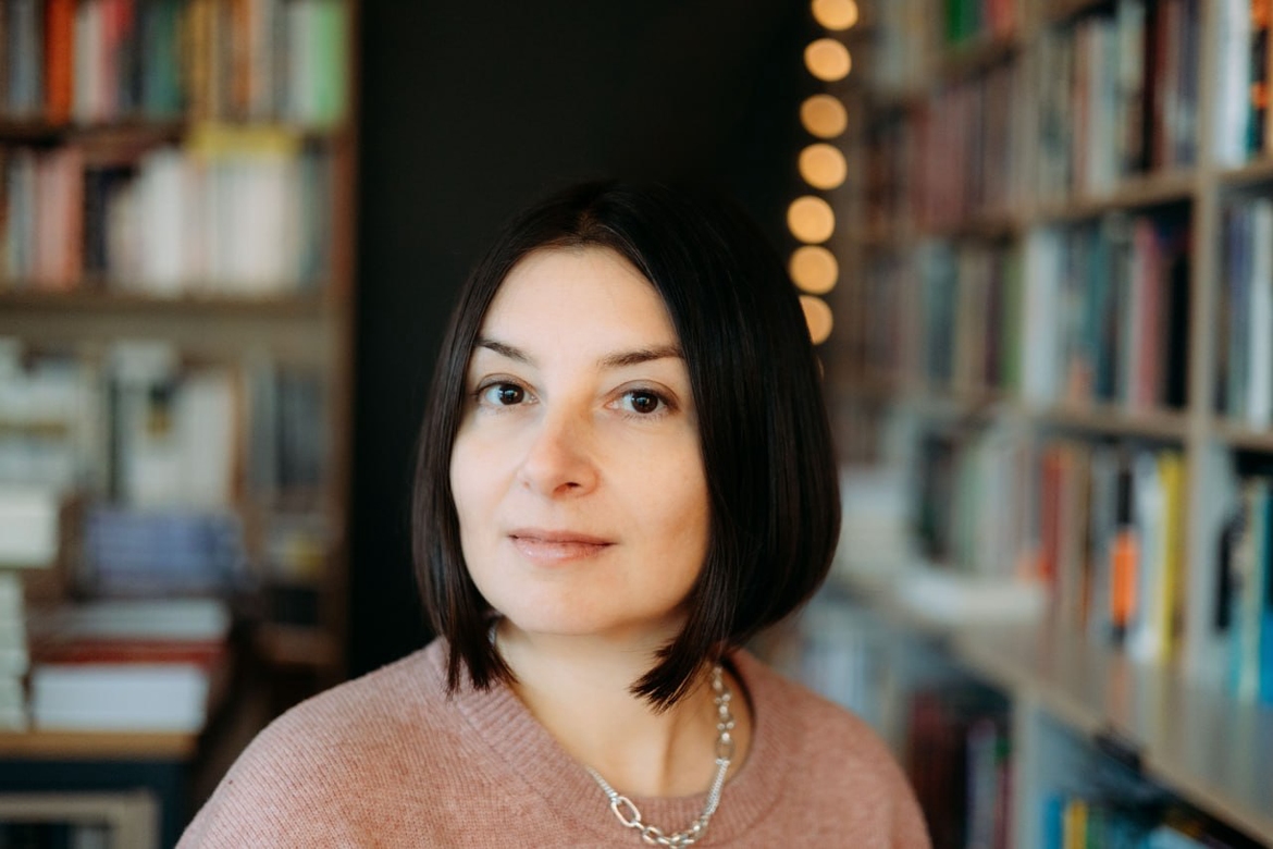 Kseniya Lusjenko som er dømt for sitt kritiske blikk på Putins krig, hadde før krigen lederstillinger ved to institutter for mediekommunikasjon i Russland.