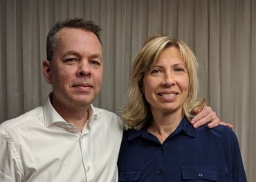 Den amerikanske pastoren Andrew Brunson og kona Norine fekk dra frå Tyrkia i oktober 2018. Han kjempar framleis for å få oppheva straffa.