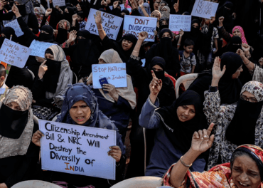 Protester i India mot borgerskapsloven som setter muslimske flyktninger utenfor.