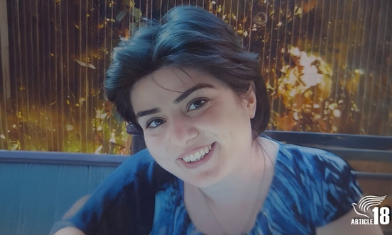Tobarnsmor Aida Najaflou sitter fengslet i Iran for sin tro. (Foto: Article18)