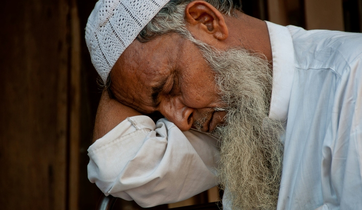 Muslimsk mann i Mumbai, India. Foto: Reiner Knudsen, Unsplash