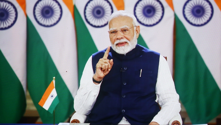 Indias statsminister Narendra Modi stilte opp i den katolske katedralen i New Delhi på juledag. Han får inntrengende appeller fra kristne ledere om å stoppe målrettede angrep på kristne mange steder i India.